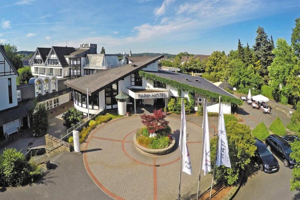 Parkhotel Nuembrecht Exteriér fotografie